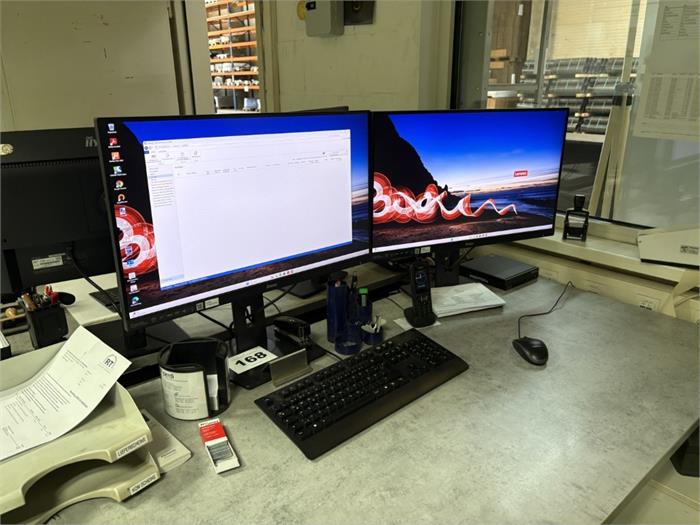 2 Flachbildmonitore Iiyama